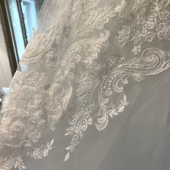 Zayde Veil by Alyne by Rivini - Picture 4 of 6